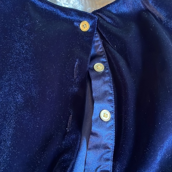 Holiday dress ⭐️ - Picture 5 of 5